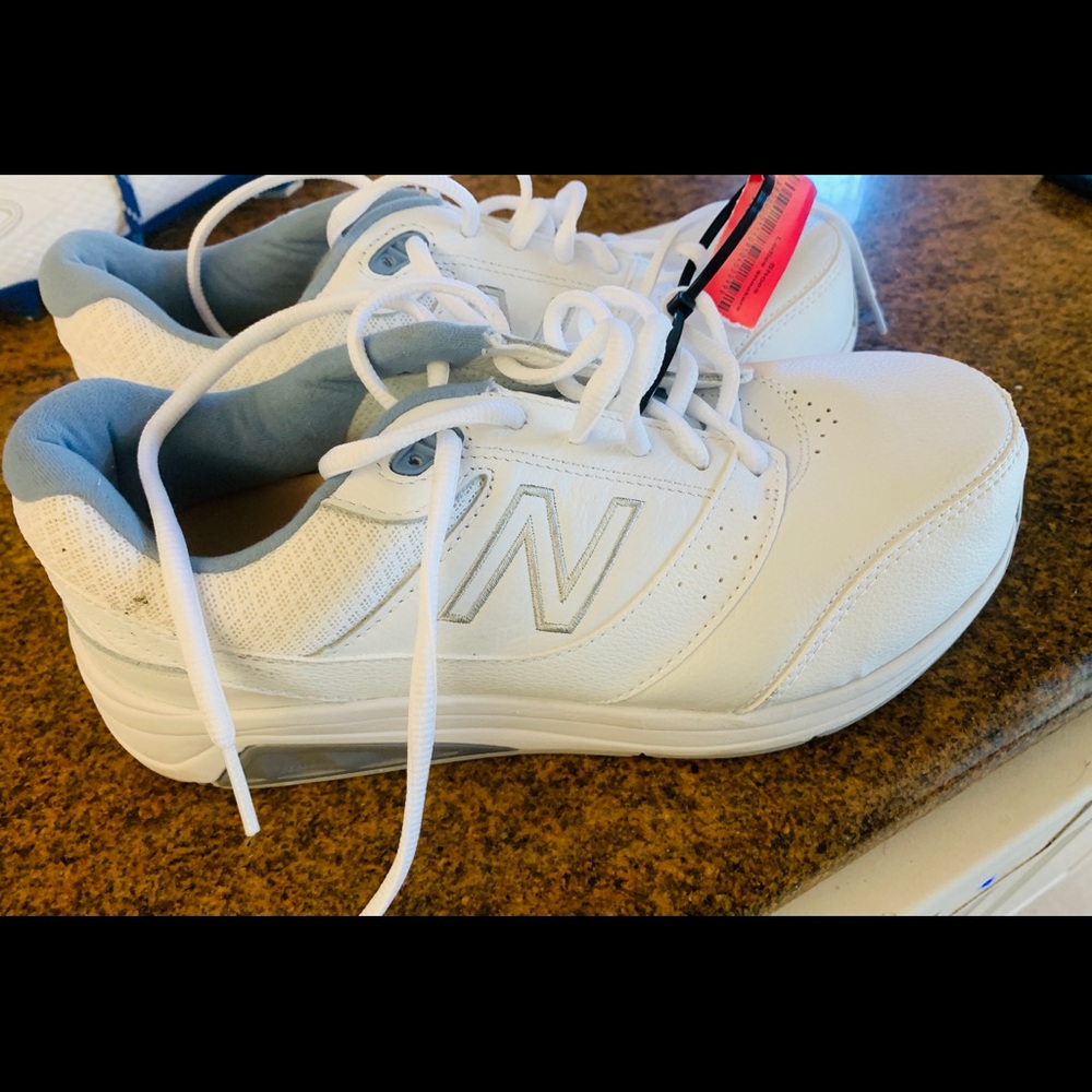 New Balance 928v2 WhiteGray Mens Sneakers Size 7.5